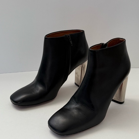 Celine Paris leather bootie size 8.5 - Picture 10 of 15